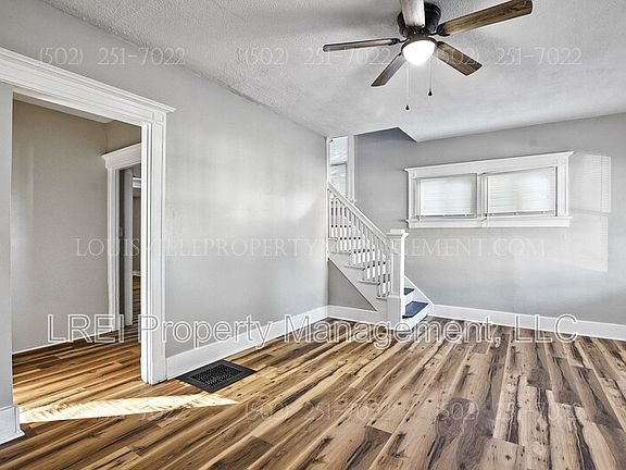 4th image of 202 S 43rd St
