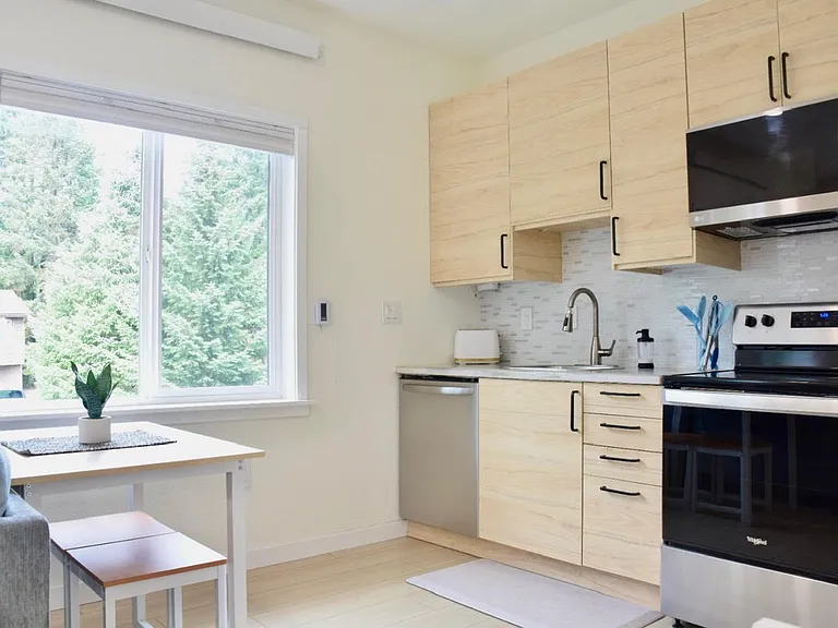 1119 Slim Williams Way #B — Photo 3