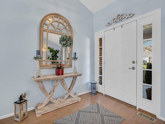 5th image of 6112 Clifton Oaks Pl