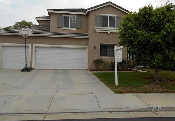 Oversized 3 Car Garage