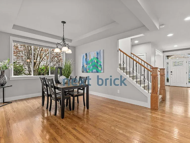 27174 SE 18th Pl — Photo 12