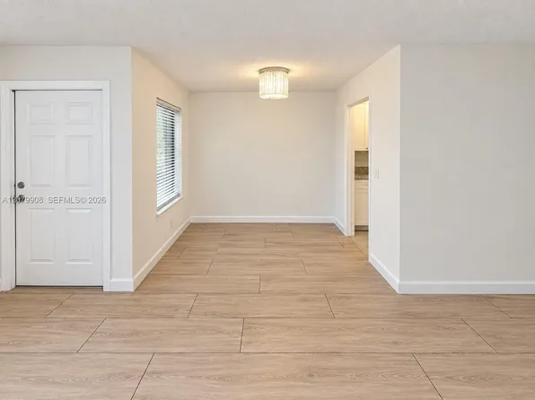 7610 SW 10th St #3, Pompano Beach, FL 33068