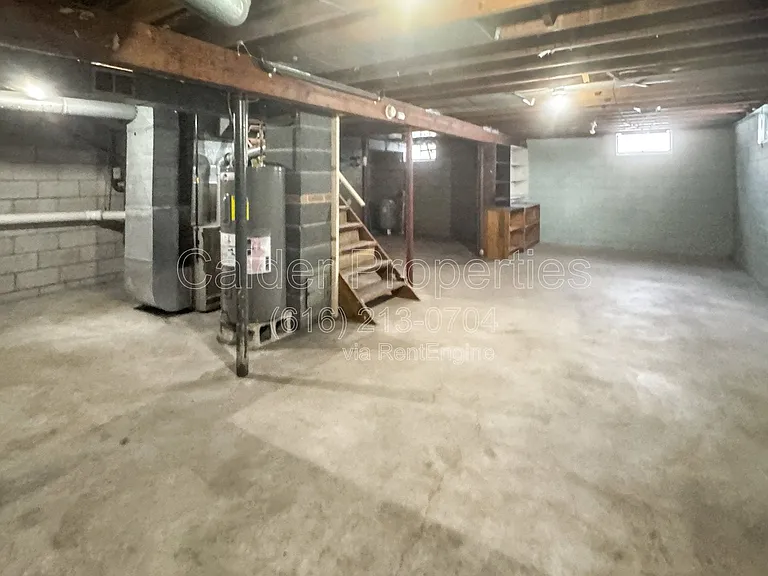 7202 Melody Ln — Photo 16