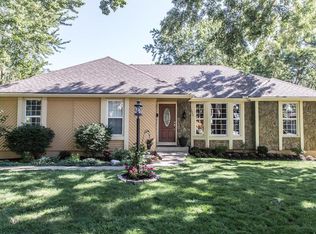 7904 E 130th St, Grandview, MO 64030