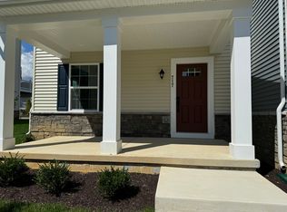 717 Kalmar Ln, Middletown, DE 19709