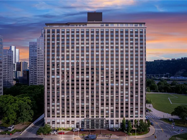 320 Fort Duquesne Blvd #26FGHJ, Pittsburgh, PA 15222