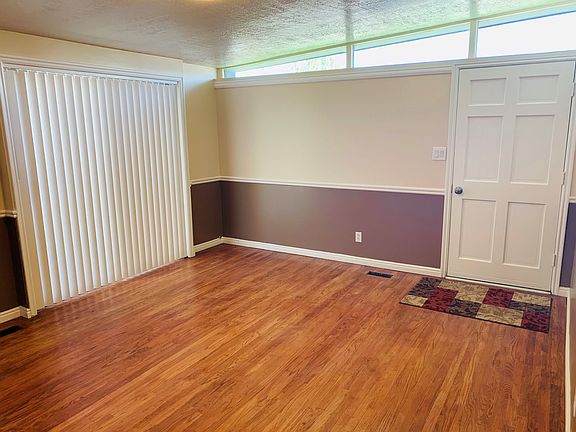 Rocky Road Living Room_09222022