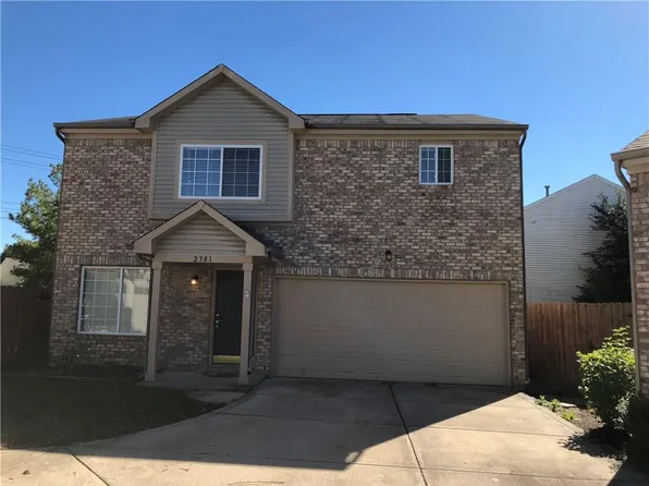 2381 Grand Fir Dr, Greenwood, IN 46143