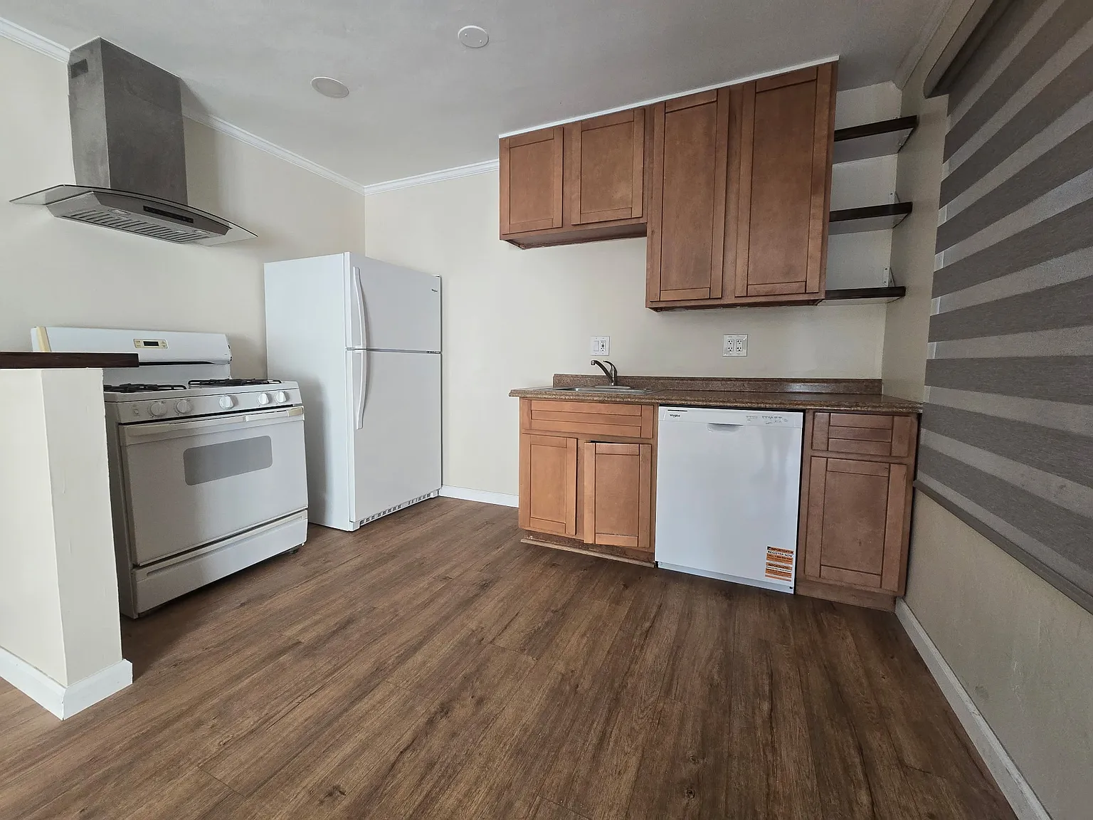 245 4th Avenue - 1 — Photo 4
