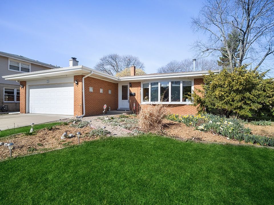 1st image of 206 N Kaspar Ave