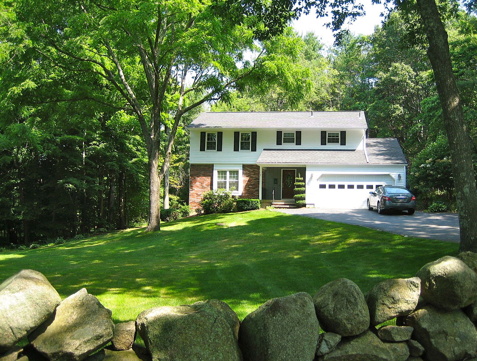 2095 Division Rd, East Greenwich, RI 02818 Zillow
