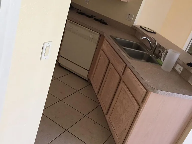 1906 Myakka Ct — Photo 7