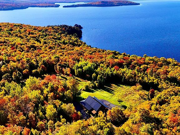 3rd image of 418 Lily Bay Road