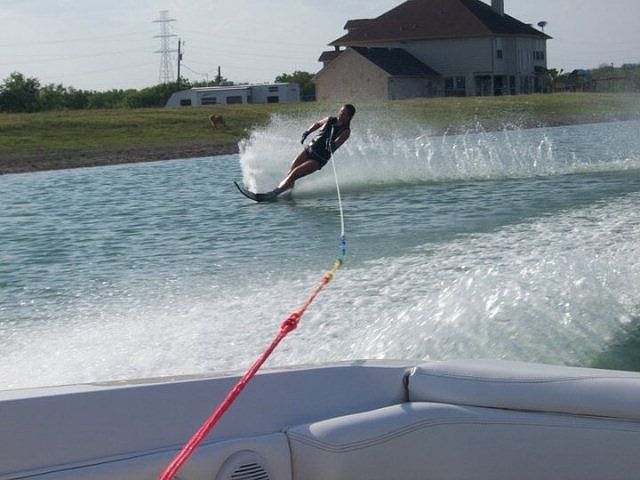 1st image of 213 Ski Plex Dr