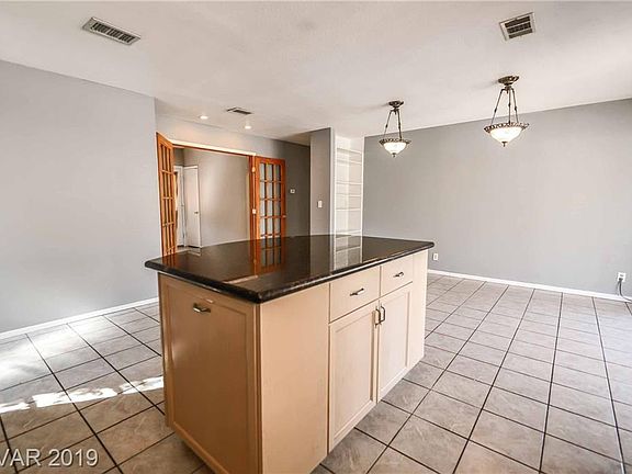 4th image of 4372 Satinwood Dr