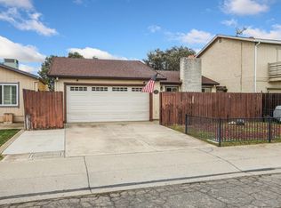 2132 Newbury Cir, Lodi, CA 95240