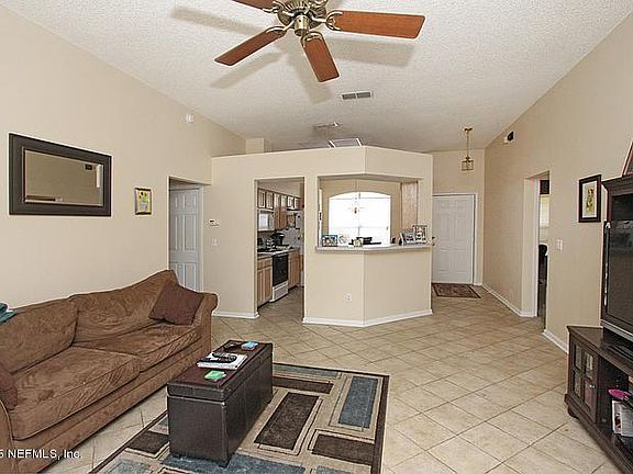3rd image of 5059 Acre Estates Dr W