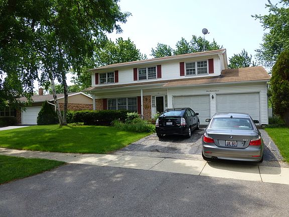 2nd image of 311 W Kingsbury Dr