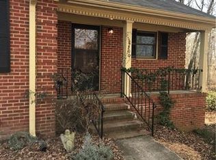 8400 Coulwood Oak Ln, Charlotte, NC 28214