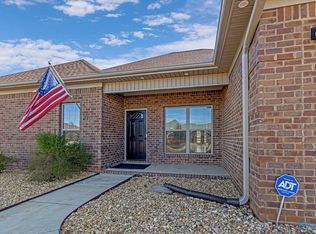 17108 Cliff Dr, Athens, AL 35613