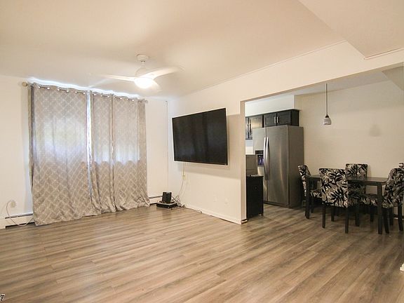 2nd image of 482 Joralemon St #Ug1