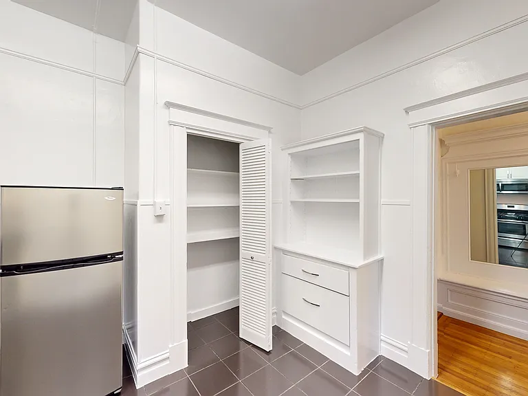 750 Guerrero St #1 — Photo 12