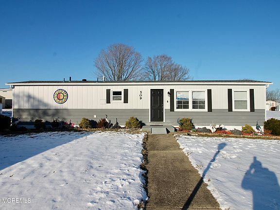 2nd image of 509 Rosalind Road