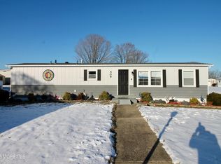 509 Rosalind Rd, Freehold, NJ 07728