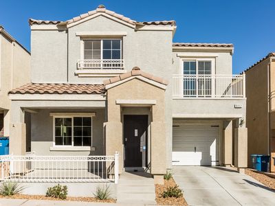 9112 Silk Threads Ave, Las Vegas, NV, 89149