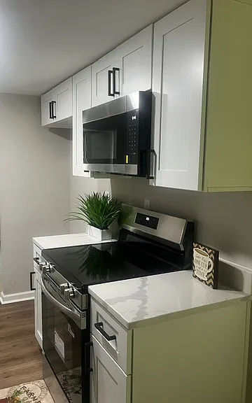 443 Hill Meadow Dr — Photo 2