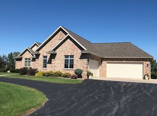 3892 Micke Ct, De Pere, WI 54115