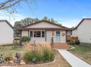4424 Chowen Ave N, Robbinsdale, MN 55422