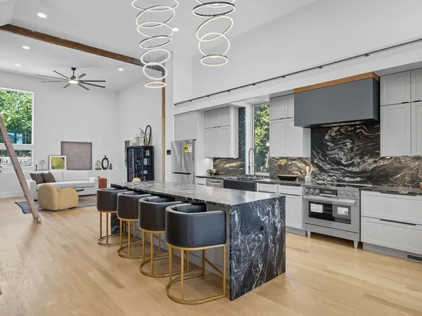 1001 Shirley St #1, Winthrop, MA 02152