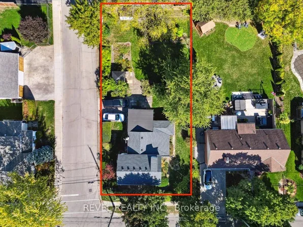 250 Mill St N, Hamilton, ON L8B 0E4