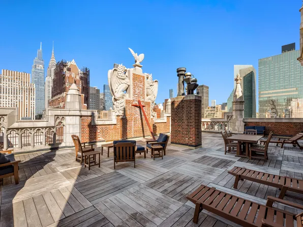 25 Tudor City Place image 6 of 10