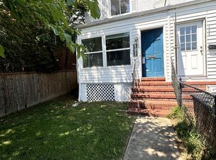 162 Wesmond Dr, Alexandria, VA 22305