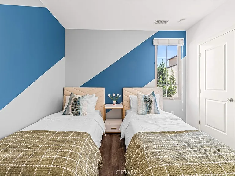 56 Bay Laurel — Photo 17