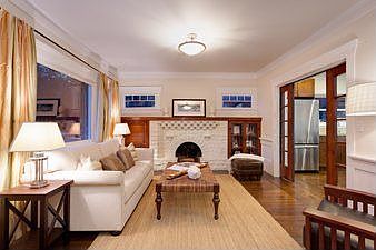 Living Room 1 :: 5266 Manila