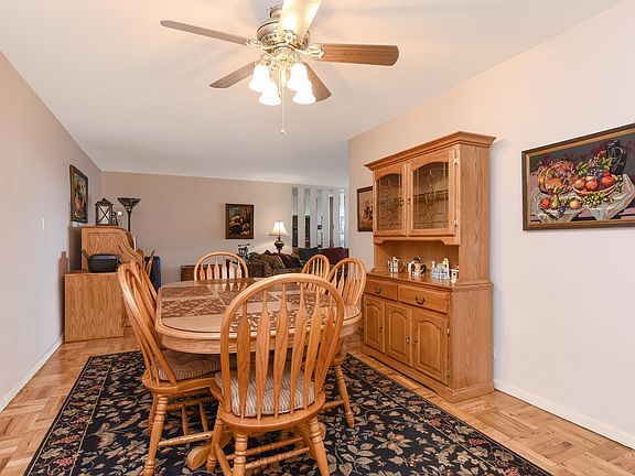 3rd image of 125-10 Queens Blvd #1006