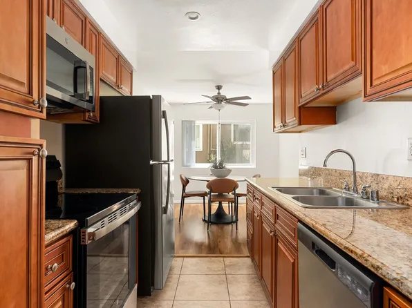 Lombardi Apartments