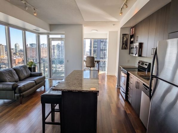 116 George St #N1202, Toronto, ON M8V 2S4
