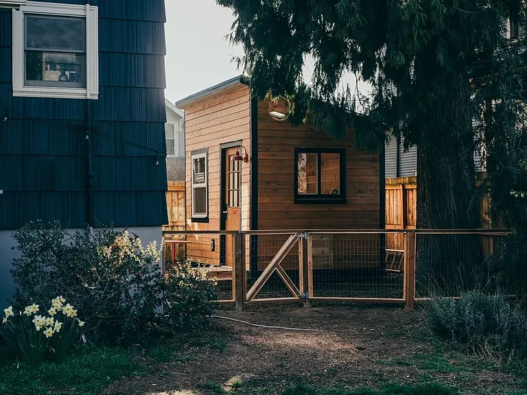 Office in side yard