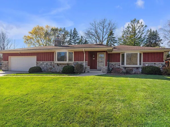 6919 North Milwaukee River PARKWAY, Glendale, WI 53209