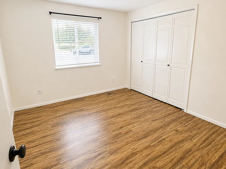 11741 Vail Rd SE — Photo 9