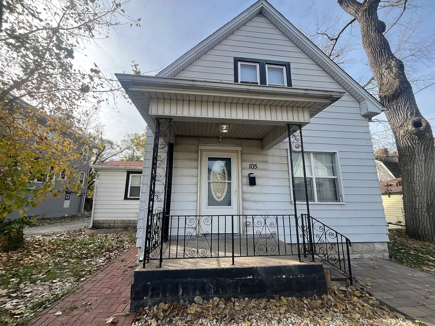 105 Arizona Ave photo 1