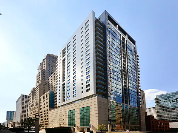 160 E Illinois St APT 1605, Chicago, IL 60611