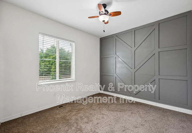 1417 Lander Ln — Photo 6