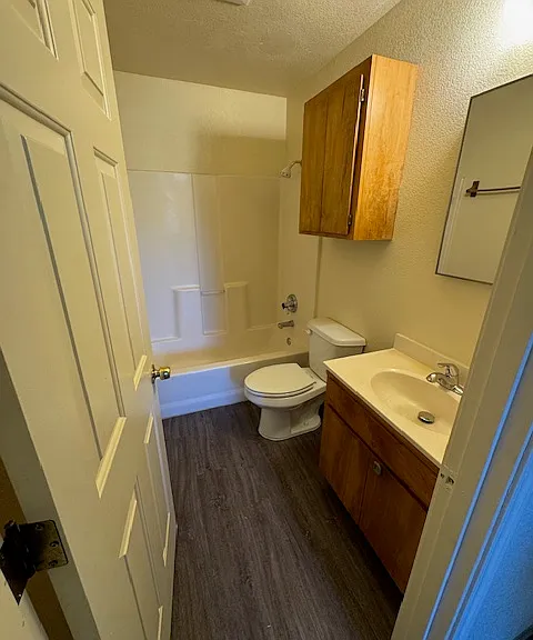 1736 Medart Ln — Photo 5
