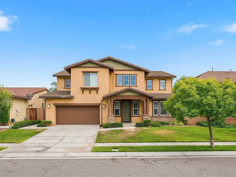 10828 Portofino Ln — Photo 1