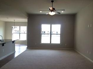 2nd image of 2621 Anchor Dr